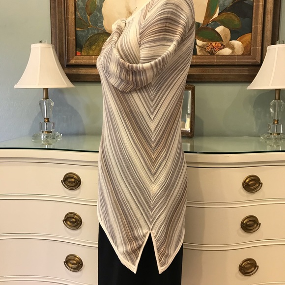 White House Black Market Metallic Sweater - Picture 3 of 8